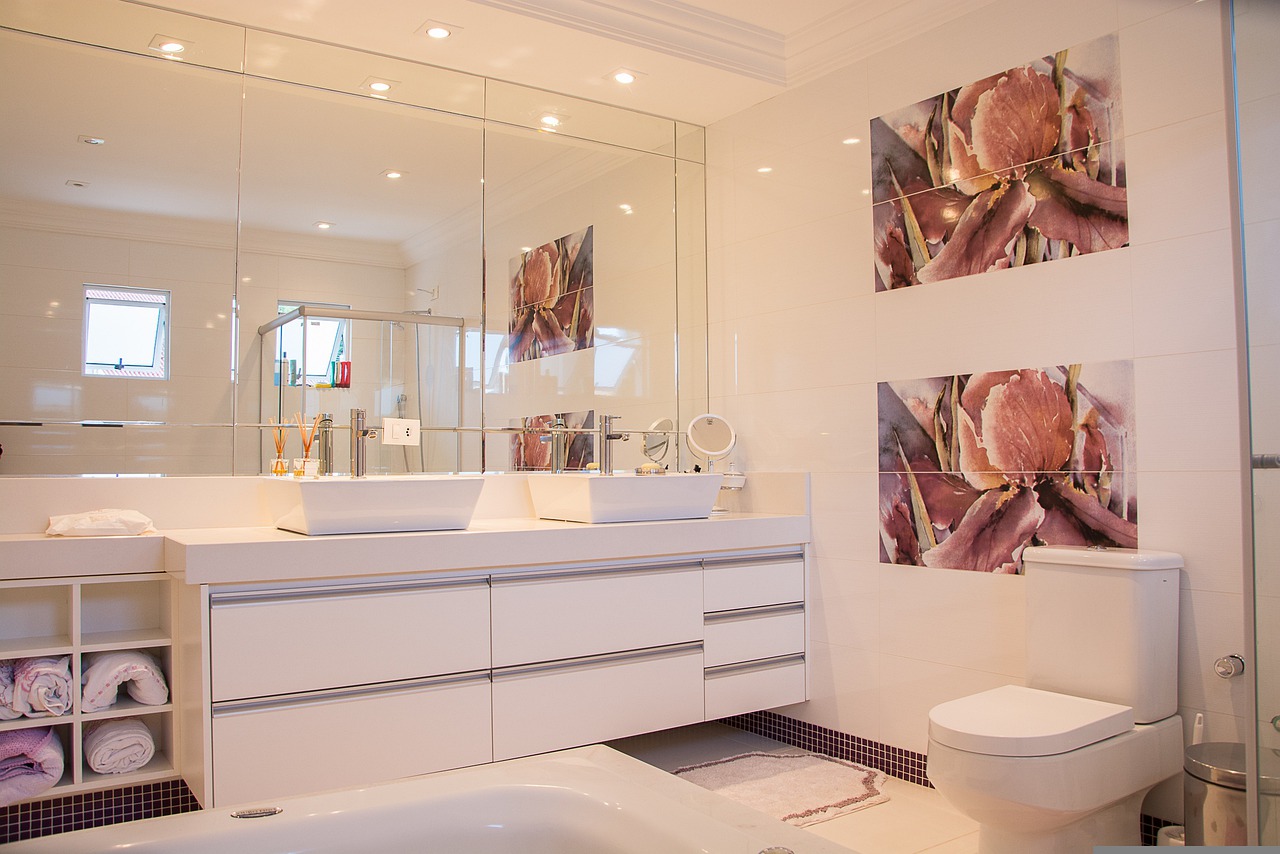 bathroom, home, mirror-1622403.jpg